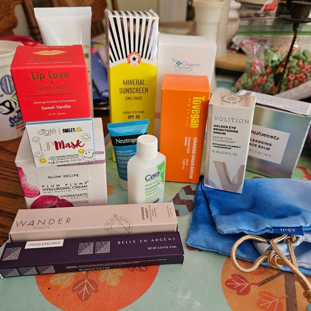 Ipsy bundle products